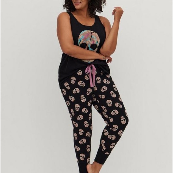 torrid Other - Torrid black tie dye skulls foxy full length sleep legging size 2 = 2X = 18/20
